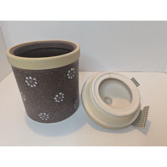 Snowman Happy Holidays 3D Ceramic Canister Cookie Jar Snowflake with Lid - Picture 4 of 5